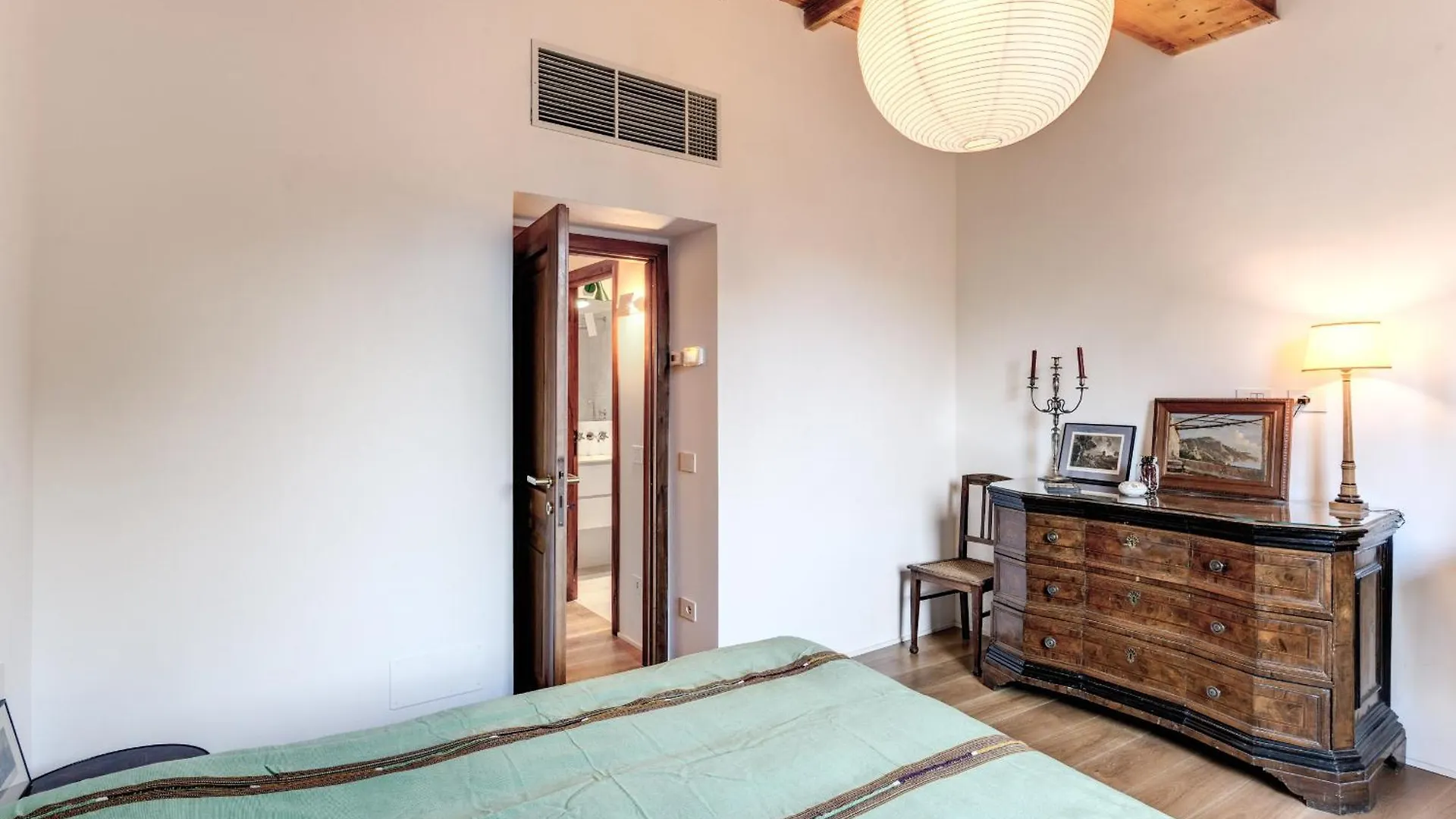 Trastevere Outstanding 4 Bedroom Terraced Apartment Rome