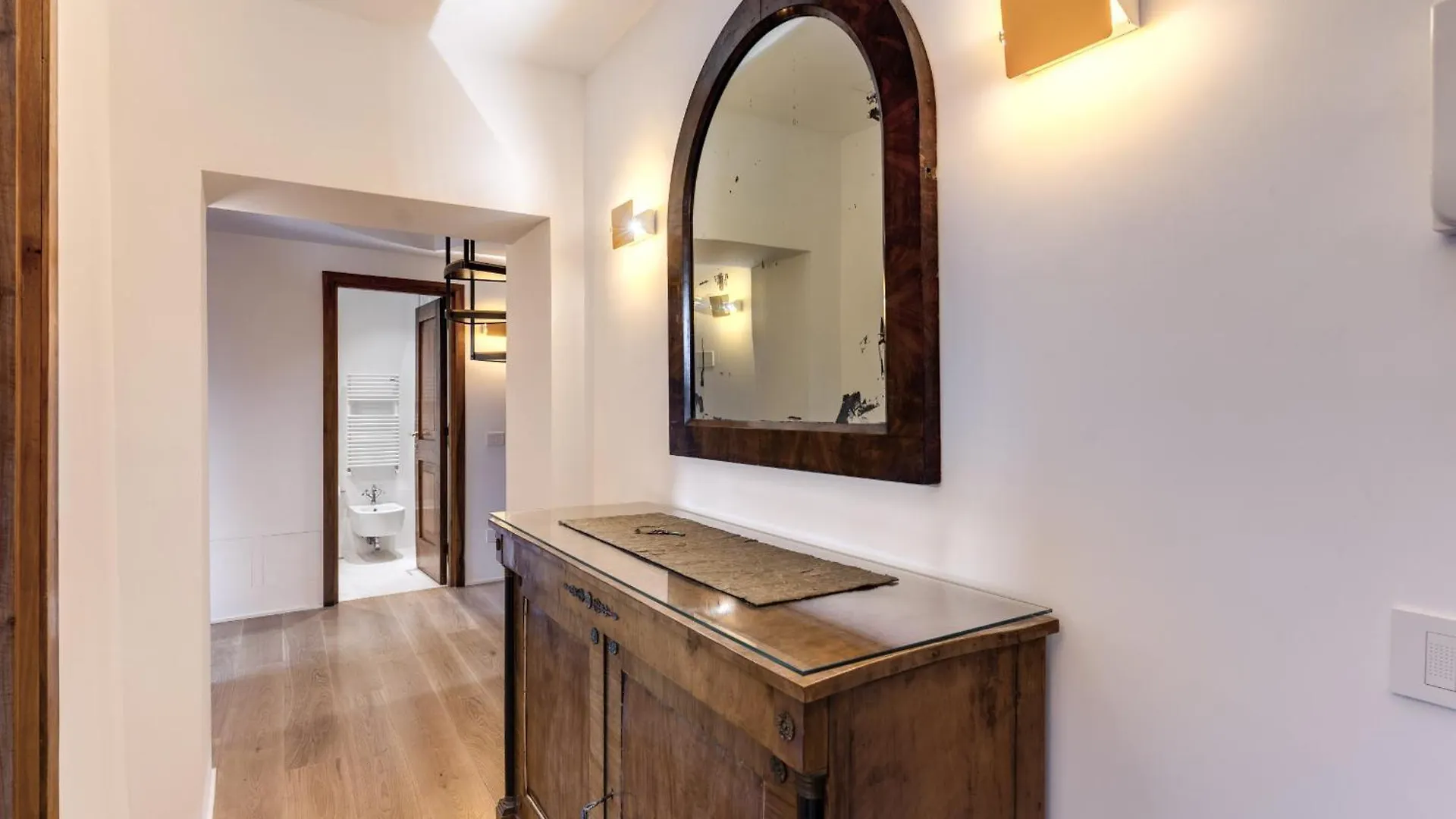 Trastevere Outstanding 4 Bedroom Terraced Apartment Rome