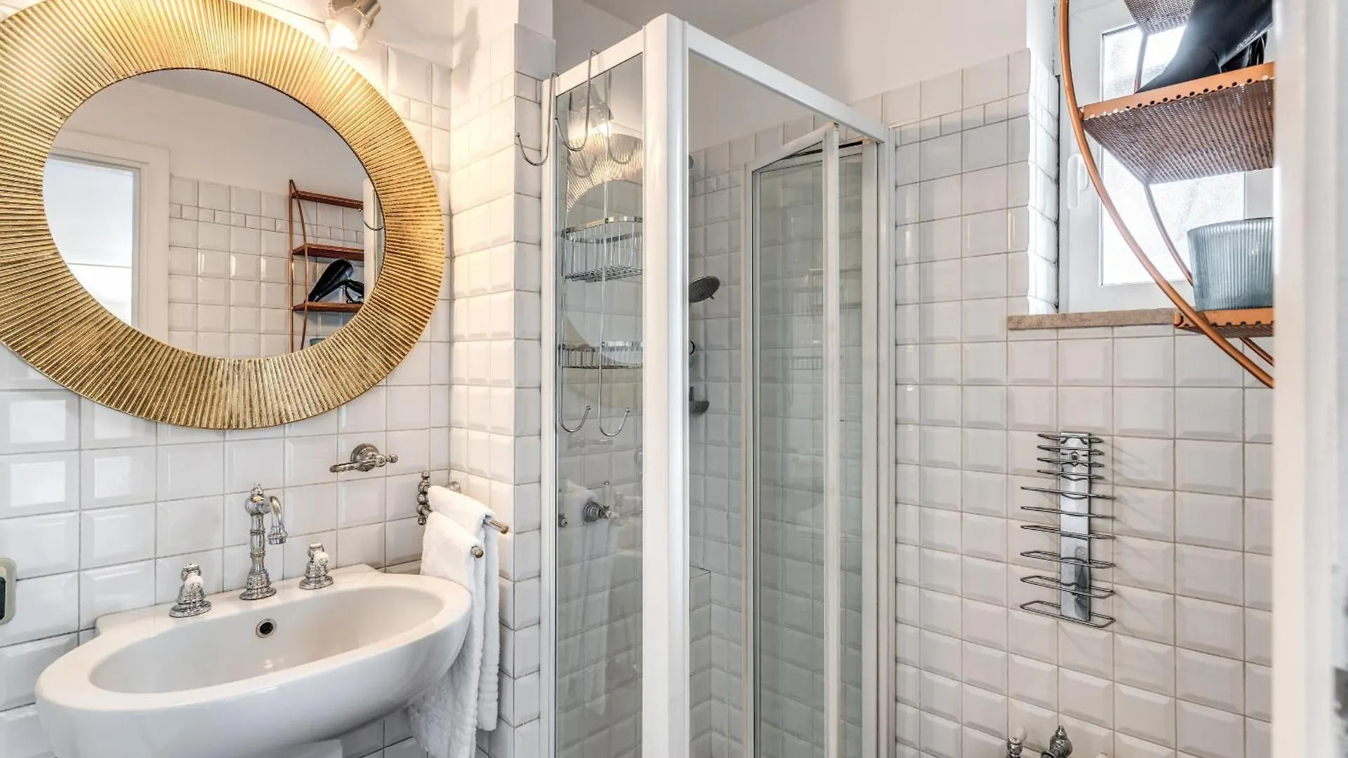 Trastevere Outstanding 4 Bedroom Terraced Apartment Rome