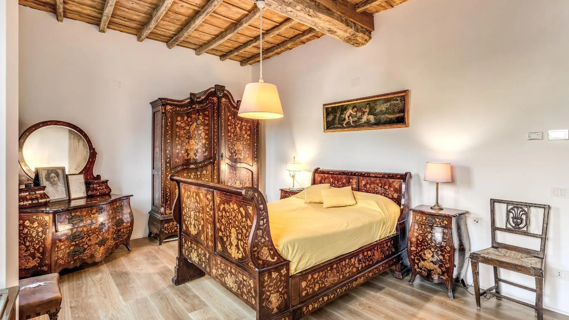 Trastevere Outstanding 4 Bedroom Terraced Apartment Rome 0*,  Italy