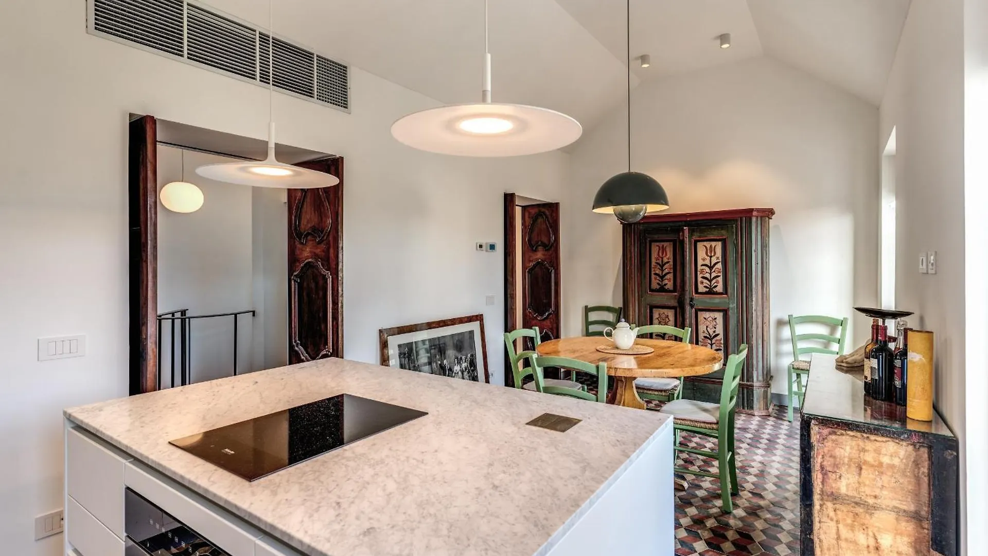 Trastevere Outstanding 4 Bedroom Terraced Apartment Rome