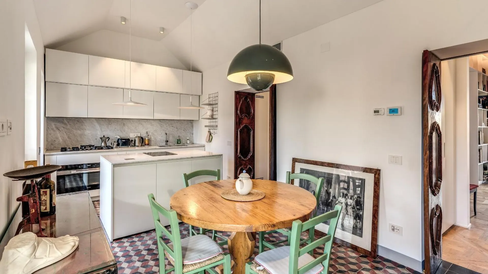 Trastevere Outstanding 4 Bedroom Terraced Apartment Rome Italy