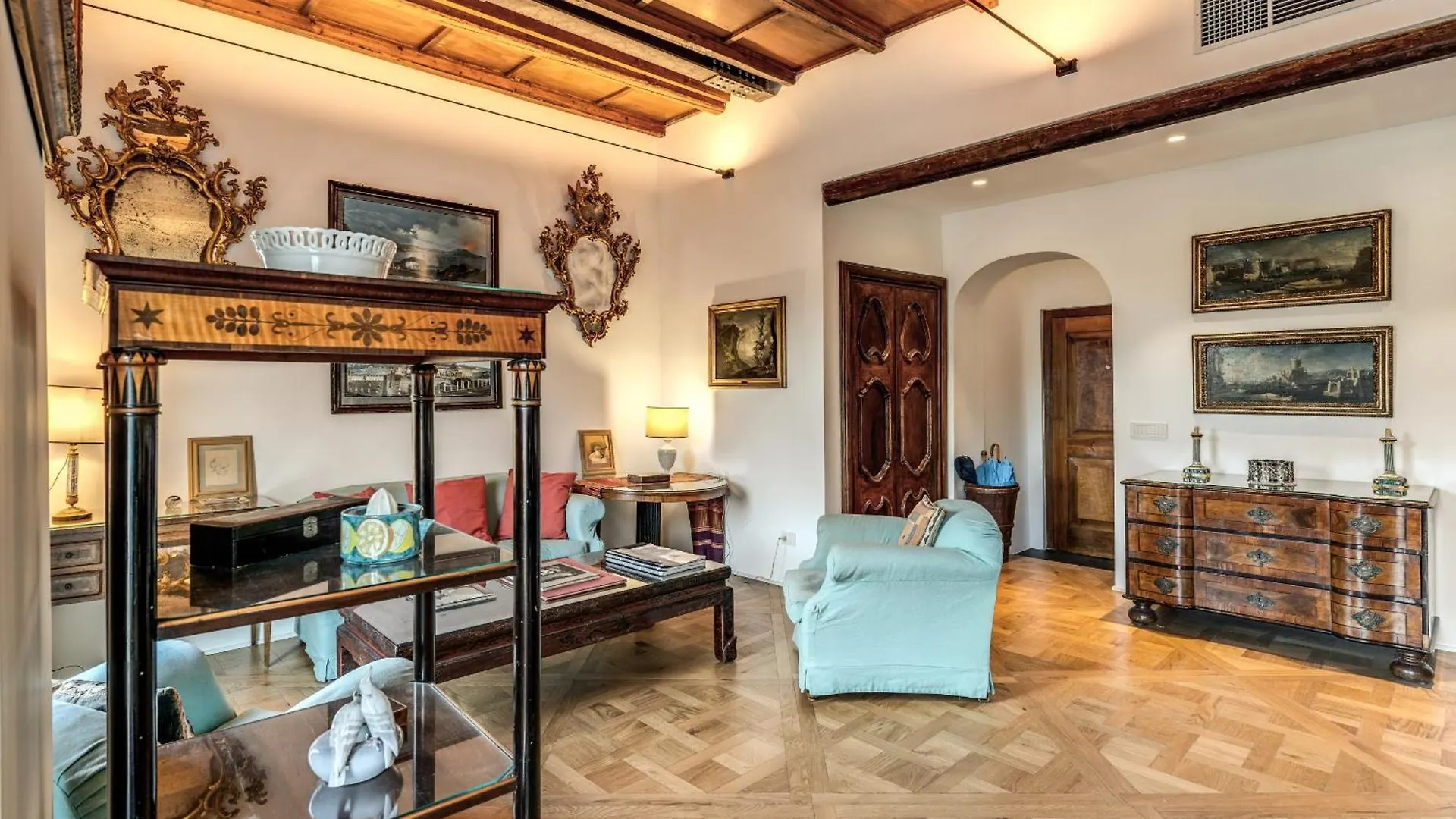 Trastevere Outstanding 4 Bedroom Terraced Apartment location